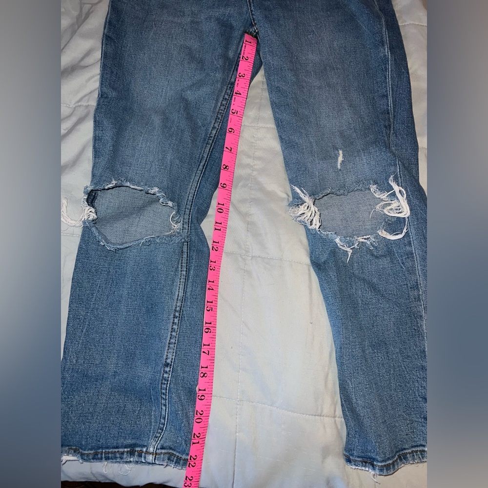 Abercrombie and Fitch Ankle Straight Ultra High-rise jeans - Picture 5 of 6